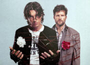 Kembali Setelah Dua Tahun, LANY Rilis Album ‘Soft’ yang Penuh Refleksi dan Kejujuran