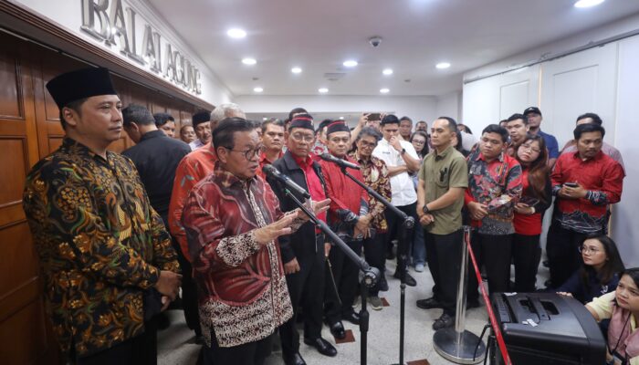 Gubernur Pramono Anung Buka Konferda GMNI Jakarta, Ajak Alumni Berkontribusi Wujudkan “Kota Global” Jelang 500 Tahun
