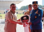 Gubernur Pramono Anung Serahkan Hibah 14 Unit Mobil Damkar ke Daerah, Perkuat Sinergi Keselamatan Publik Nasional