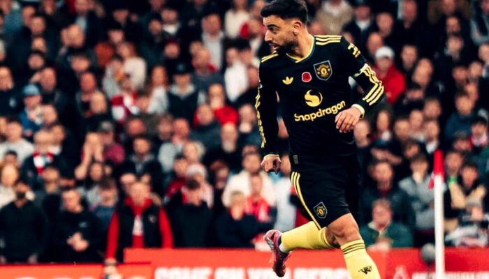 Manchester United Siapkan Pembicaraan Krusial dengan Bruno Fernandes, Masa Depan Kapten di Old Trafford Dipertaruhkan