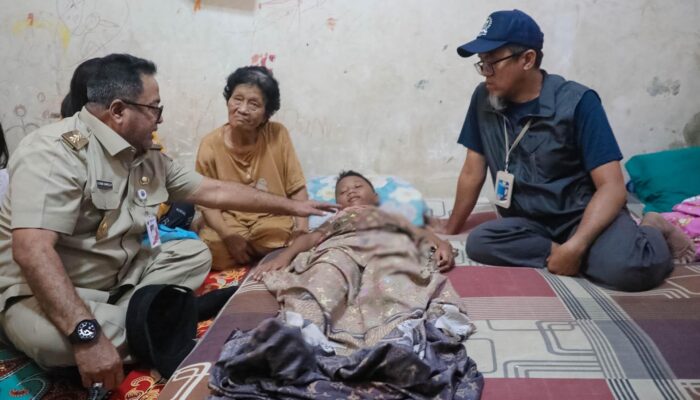 Wagub DKI Rano Karno Jenguk Siswa Korban Kecelakaan MBG di Jakarta Utara, Pastikan Pemulihan Berjalan Optimal