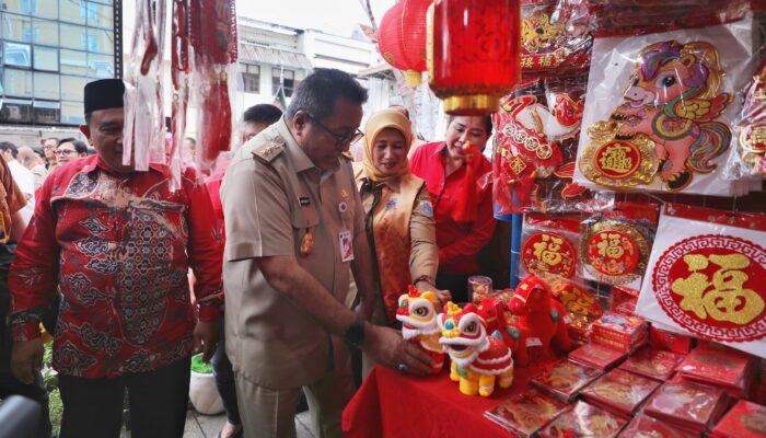 Pantau Kesiapan Imlek 2026, Wagub Rano Karno Sambangi Pecinan Glodok