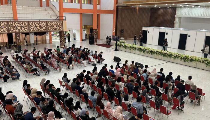 Diguyur Hujan Deras, 668 Talenta Muda Tetap Padati Audisi The Icon Indonesia di Makassar