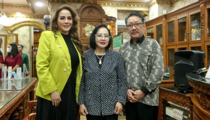 Usai Santuni Anak Yatim, Nita Thalia Jalani Facelift di Queen Sunter, Ini Alasannya