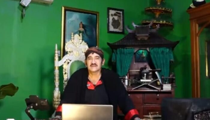 Klaim Haji Ki Ageng Dewantara: Keseimbangan Jasmani–Rohani Jadi Kunci Kesembuhan Penyakit