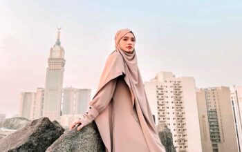 Inara Rusli Minta Maaf Ke Anak Usai Menikah Siri, Akui Masih Belajar Jadi Ibu Terbaik