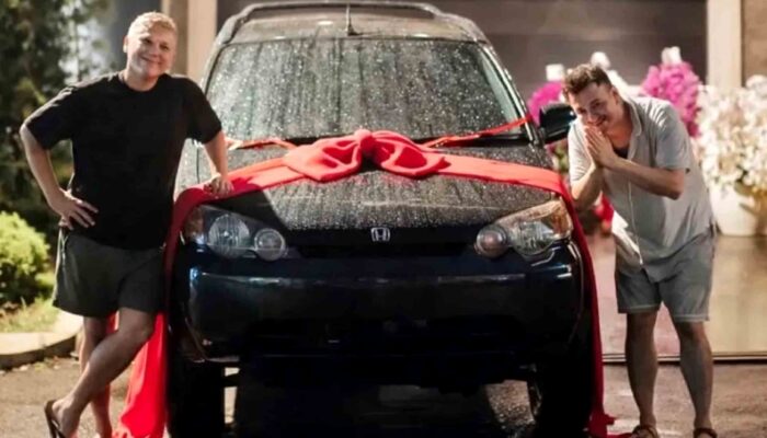 Bikin Haru! Raffi Ahmad Dapat Kado Mobil Perjuangan dari Gading Marten di Ultah ke-39