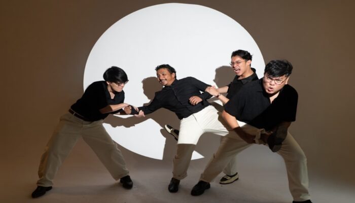 Hangatkan Lebaran 2026, Sal Priadi dan Wijaya 80 Rilis “Bulan Bintang, Garis Menyilang” yang Angkat Cinta Beda Keyakinan