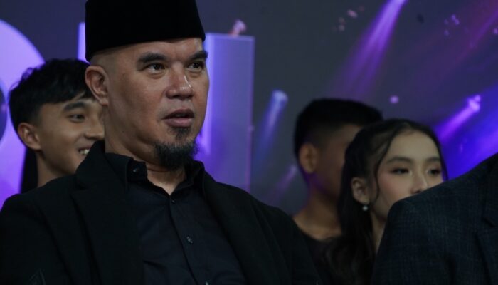 Ahmad Dhani Jadi Juri ‘Paling Pedas’ di The Icon, Siap Kritik Tanpa Ampun dan Tolak Penyanyi “Copy Paste”