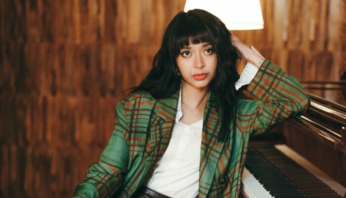 “Moonlight” Jadi Bukti Kejujuran Musik Assia Keva yang Bikin Baper