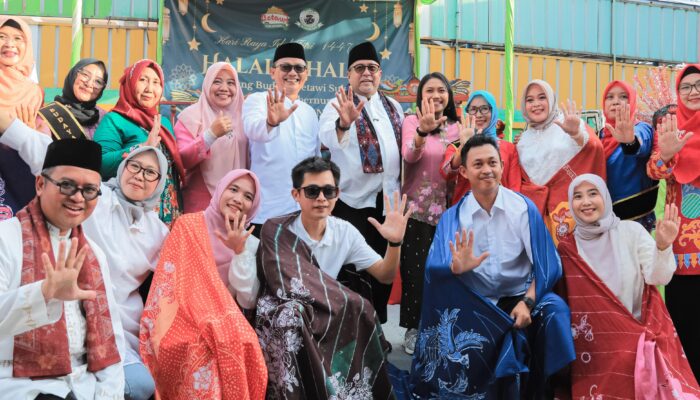 Wagub Rano Karno Resmi Luncurkan  Batik Betawi Sukapura