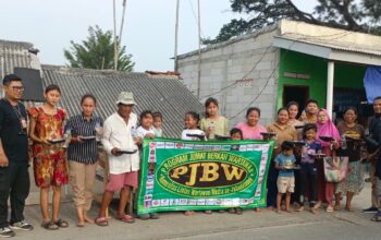 75 Pekan Tanpa Henti, Jumat Berkah Wartawan Hadir di Tambun dan Bantu Warga Mangunjaya Indah 1