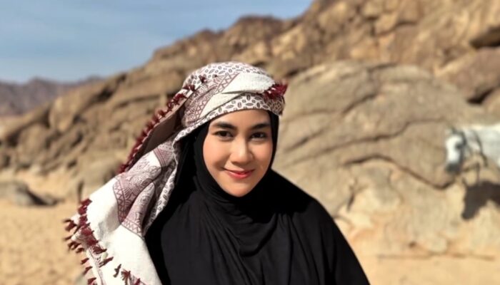 Rumah Anisa Rahma Ludes Terbakar, Diduga Akibat Lilin, Satu Ruangan Berisi 3.500 Al-Qur’an Tetap Utuh