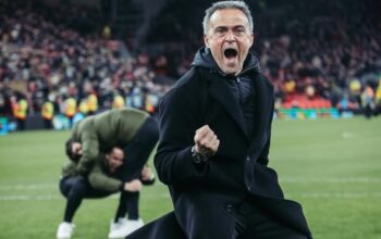 PSG Singkirkan Bayern Munchen, Luis Enrique Sebut Final Liga Champions sebagai Hadiah untuk Suporter