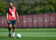 Arteta Pasang Tembok! Arsenal Blokir Upaya Manchester United Bajak Myles Lewis-Skelly