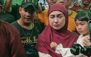 Tangis Ria Ricis Pecah Saat Sapi Kurbannya Disembelih, Momen Haru Bersama Moana Jadi Sorotan