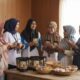 Dari Usaha Rumahan jadi Naik Kelas, Kisah Nasabah PNM Mekaar Ini Ungkap Pentingnya Kepercayaan bagi UMKM Kecil