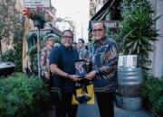 Rano Karno Bawa Produk Betawi ke Milan, Kado Spesial HUT Jakarta ke-499 yang Siap Go International