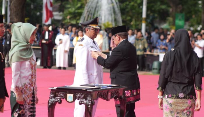 Pramono Lantik 884 Pejabat DKI, Tekankan Pendidikan hingga Bansos Jadi Prioritas Warga Jakarta