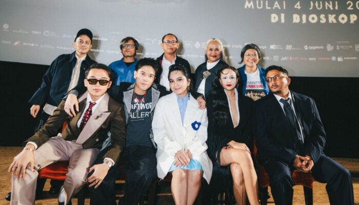 Bukan Hantu atau Setan, ‘Monster Pabrik Rambut’ Hadirkan Teror Dunia Kerja: Film Horor Retro Edwin Siap Mengusik Penonton