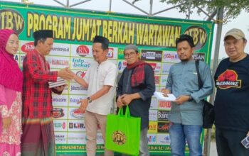 Jumat Berkah Wartawan Santuni 20 Anak Yatim di Serang