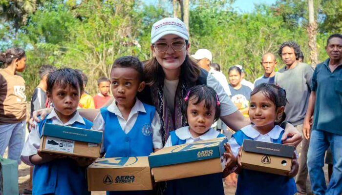 Luna Maya Bangun Sekolah di NTT, Amanah Terakhir Sang Tante Jadi Awal Lahirnya Mimpi Anak Indonesia
