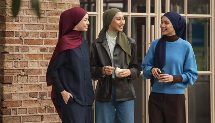 UNIQLO Luncurkan Koleksi Hijab Perdana, Siap Ramaikan Modest Fashion