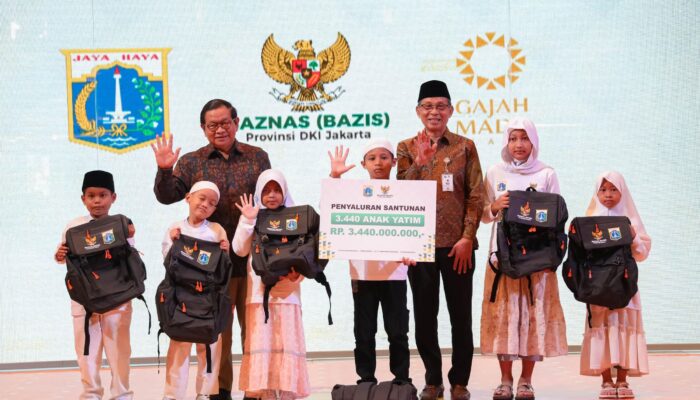 Pramono Salurkan Santunan Muharam Rp3,44 Miliar untuk 3.440 Anak Yatim