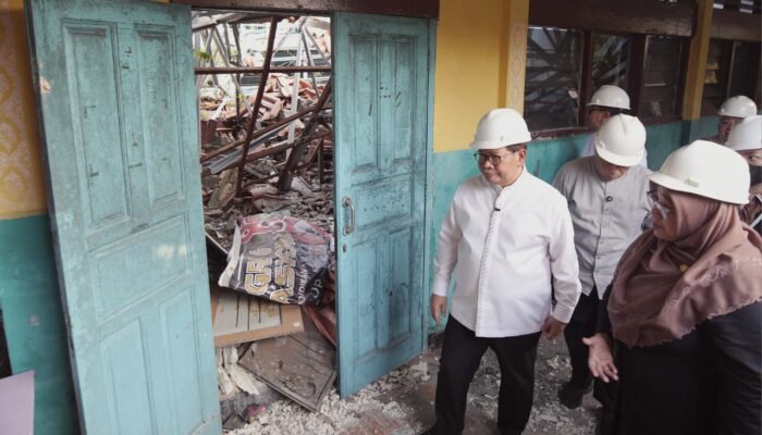 Pramono Percepat Rehabilitasi 4 Sekolah Kritis di Jakarta