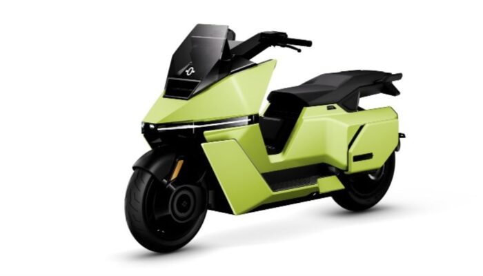 OMO-X Bikin Motor Listrik Makin Canggih, Ada Self-Balancing!