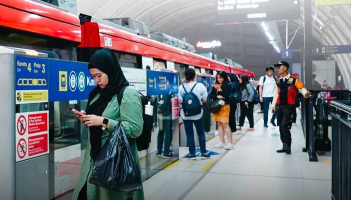 Penumpang LRT Jabodebek Naik 21%, Ini Stasiun dengan Lonjakan Tertinggi