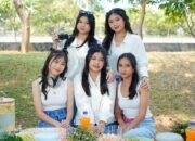 PinkDice Bicara Cinta yang Berubah Jadi Sahabat di Single Baru