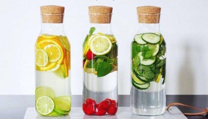 Infused Water Tak Sekadar Menyegarkan, Ini Manfaatnya bagi Tubuh