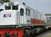 Pelanggan Kereta Api di Sumatra Melonjak, KAI Perkuat Layanan