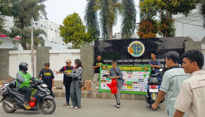 PJBW  Pekan Ke-88 Gandeng Lia Emilia dan Kantah BPN Kota Tangsel, Bagikan 110 Nasi Boks