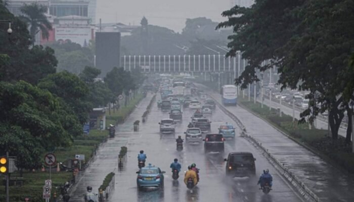 Prakiraan Cuaca Jakarta Selasa 22 September 2026: Hujan Ringan Berpotensi Turun Sore hingga Malam