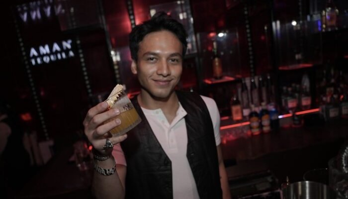 Jefri Nichol Ambil Alih Bar, POP 10th Anniversary Hadirkan Perpaduan Musik dan Pop Culture