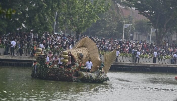43 Perahu dari Barang Bekas Hiasi Danau Sunter, Pemprov DKI Ajak Warga Pilah Sampah dari Rumah