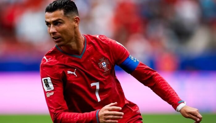 Cristiano Ronaldo Tinggalkan Timnas Portugal Jelang Lawan Denmark, Ada Apa?