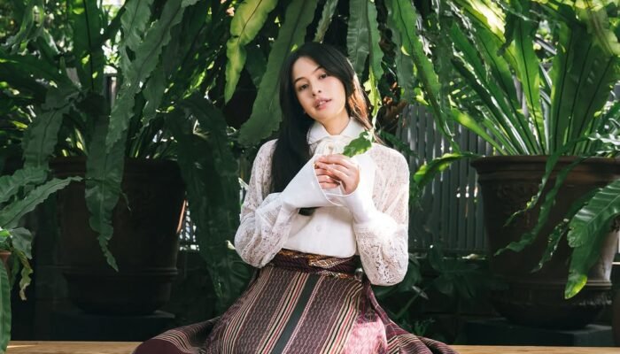 Maudy Ayunda Salurkan Rp420 Juta untuk Lingkungan dan Pendidikan